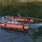海の妨げる物がないガラス最下のカヌー、舵を搭載する二人用のプラスチック漁船